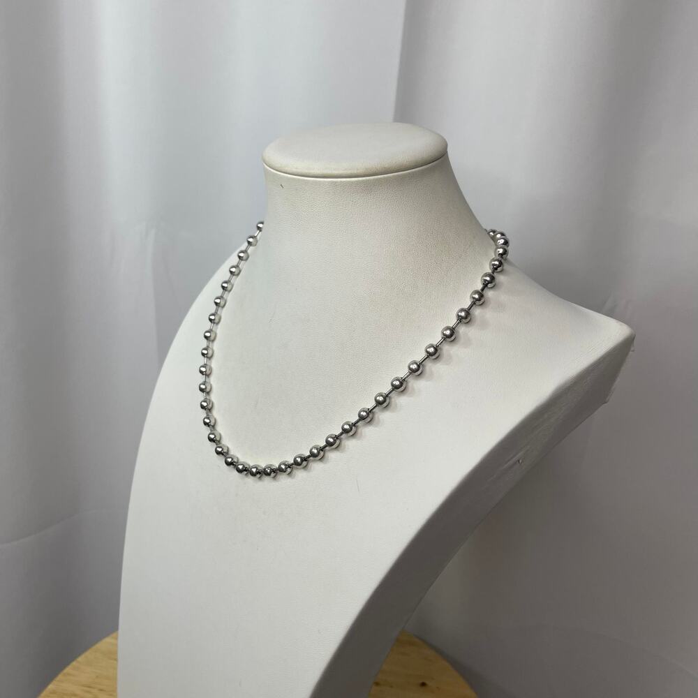 Silver tone beaded chain necklace men's or women's costume jewelry classic